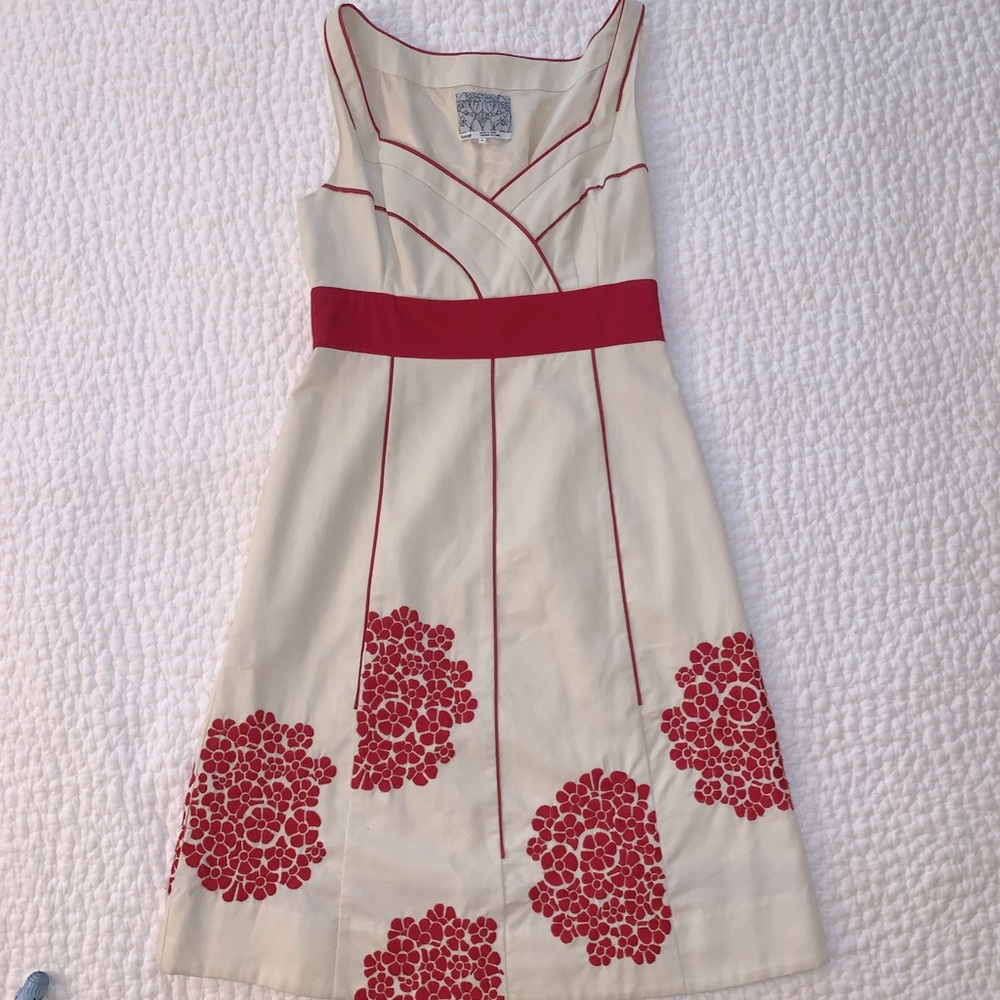 Embroidered flowers dress